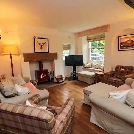 بيت للعطل The *